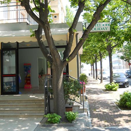 假日酒店 米萨诺阿德里亚蒂科 外观 照片